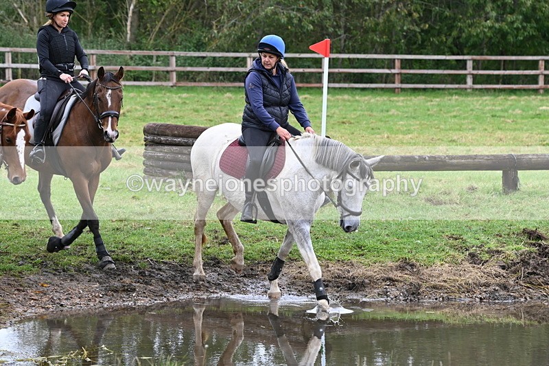 WJ6_6489 - Time at Photographer 12:41 to 13:05