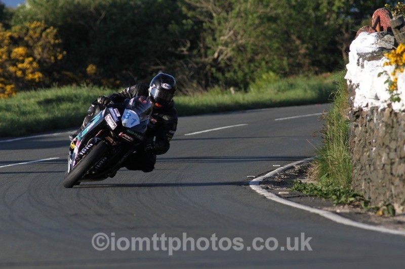 Mark Parrett BMW / C and C LTD - Monday Practice Solos