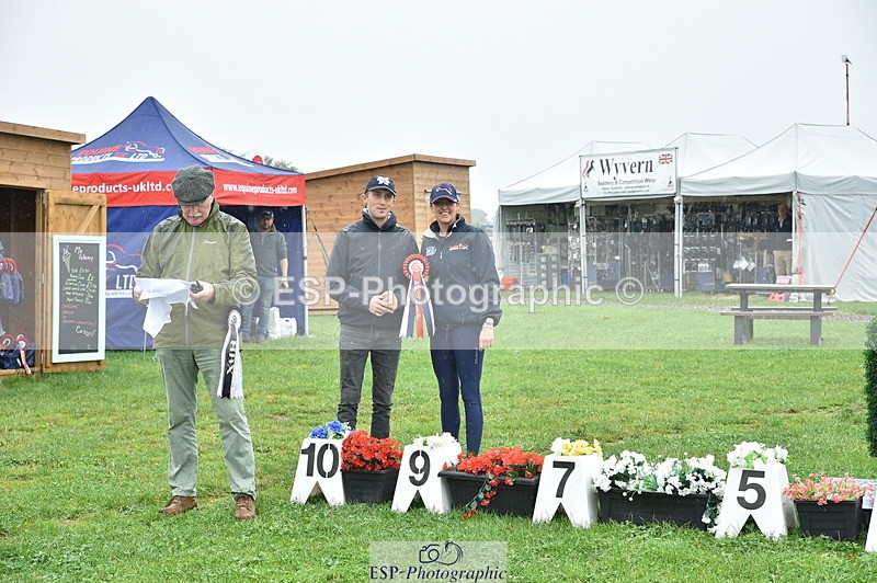 240901A-203458-11203 - 100 Presentation