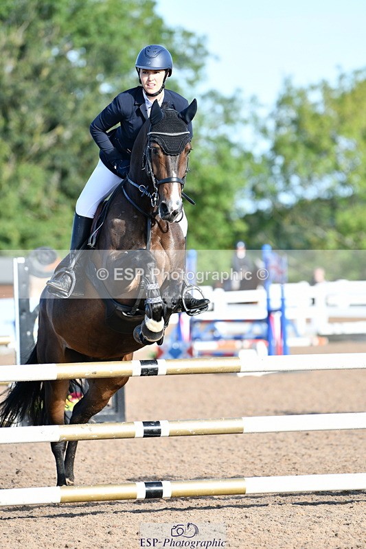 240913A-093136-02948 - Cls 20 Snr British Novice and 90cm Open