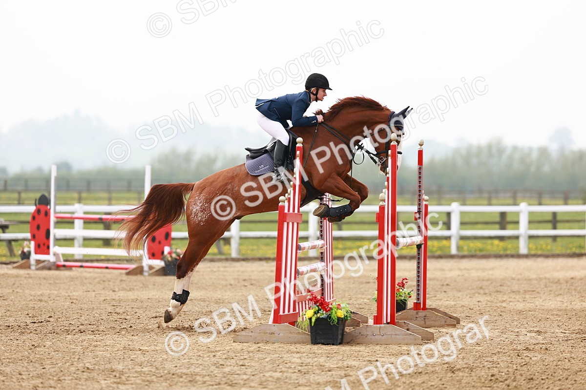  - Class 18 - Senior Newcomers - 1.10m