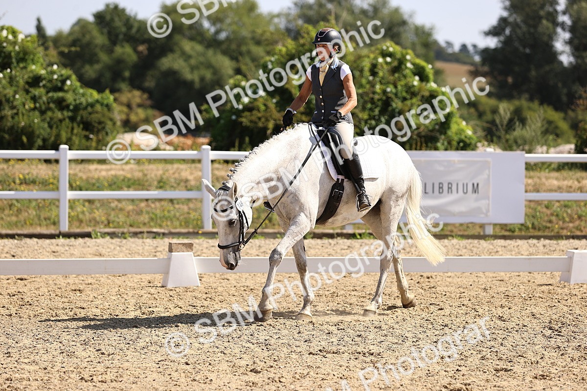 SBM_009285 - Novice 5 - 9.50-10.53