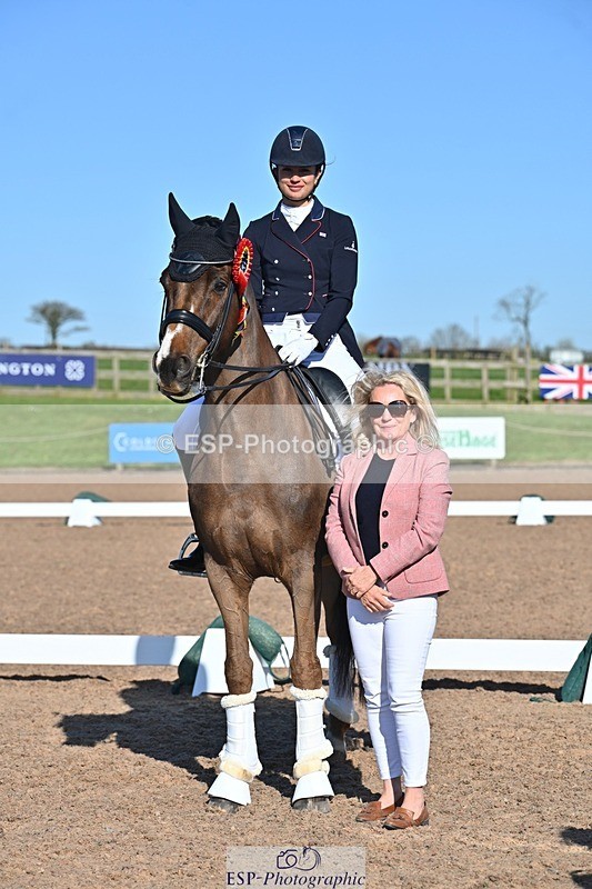 250405-153829-11810 - Cls 28 Young Riders Team