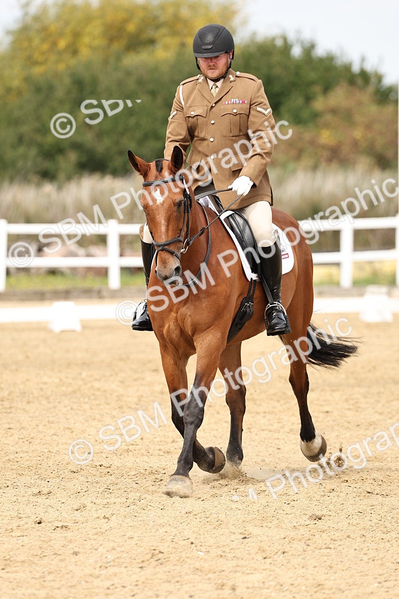 SBM_013050 - Class 3 - Novice 4 - 11.43-12.25