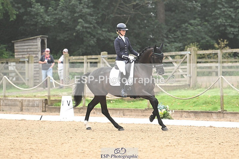 240811-110438-05396 - 226-Georgie.Nicholls-Woodcroft.Kika.Quina