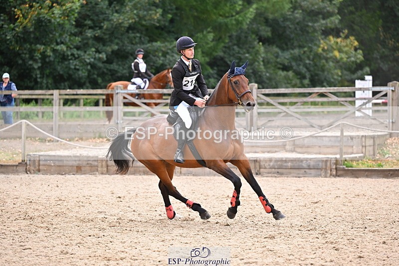 250802A-154207-06399 - E-212-Neil.Roberts-SUMMER.SOLSTICE