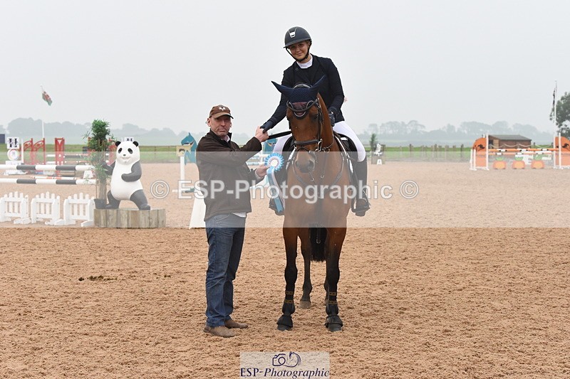 230916A-171138-05777 - Cls 19 Snr 1.10m Derby