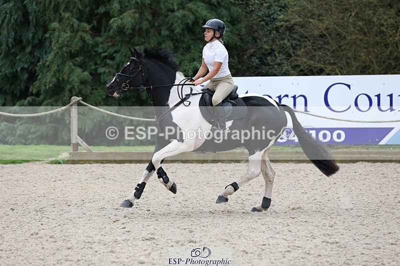 230908-171604-03218 - Cls 9 Snr Newcomers & 1.10m Open