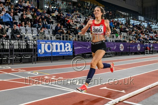 SenInd26-810061 - Track Female Set Two