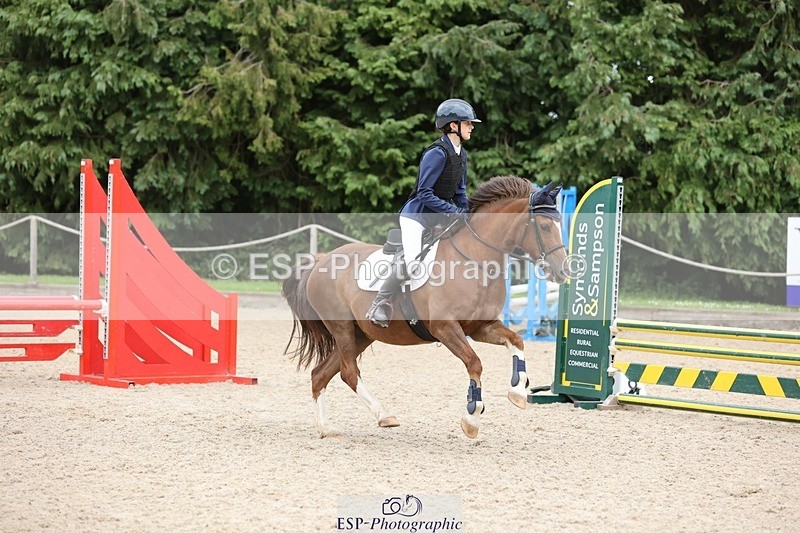 240615-155952-02148 - Cls 9&10 Club and Schools 70cm