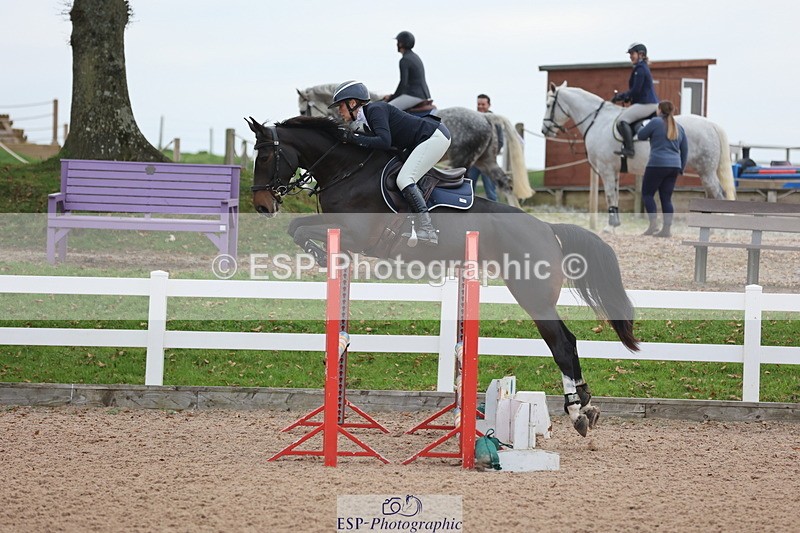 241101A-081929-00172 - FRI Cls 2 British Novice and 90cm Open