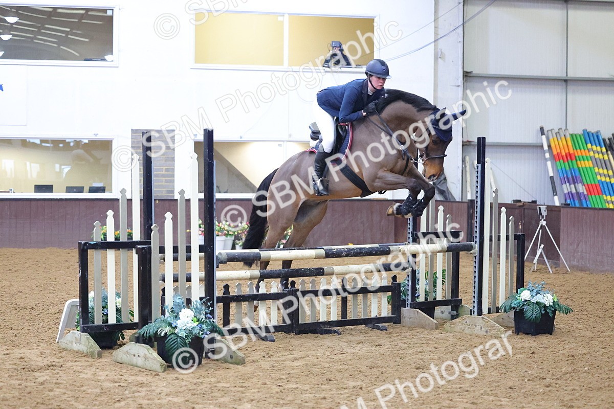 SBM_008563 - Class 21 - Nupafeed Supplements Senior Discovery/ 1m Open - First Round (1.00m)