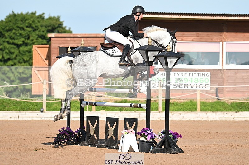 240719A-083530-09346 - Cls 18, 1 Star Gold Tour 1.35m