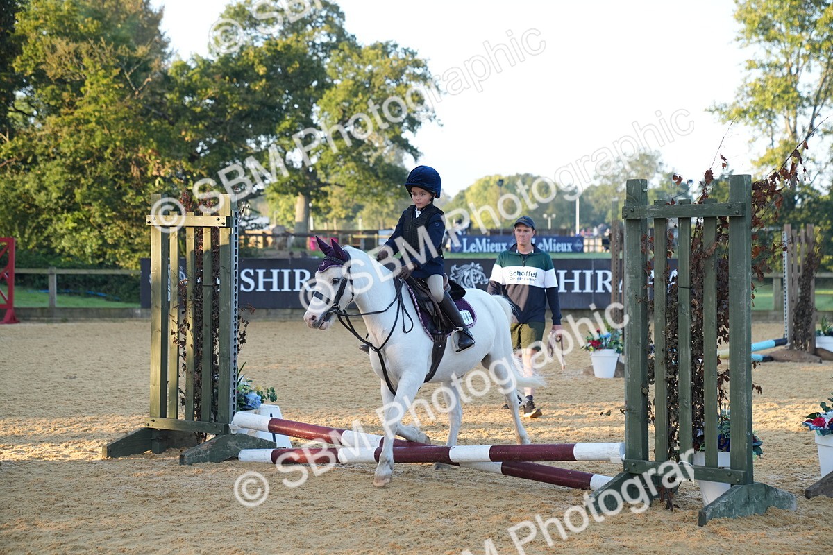 SBM_58839 - J63 - Minis Clear Round 30cm 40cm