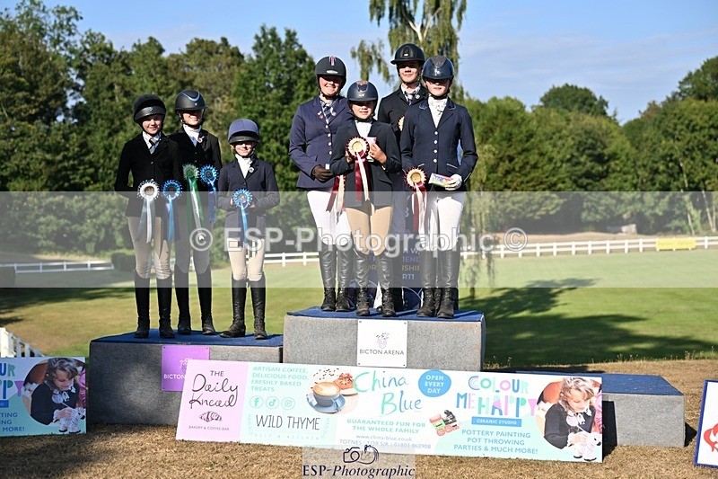 250822A-171131-24431 - Friday Presentations