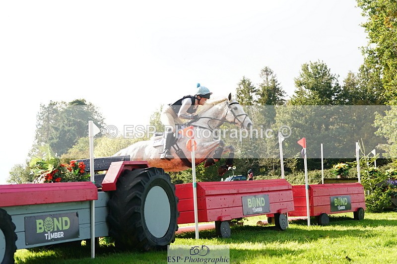 251025A-123706-19478 - F-427-Annabel.Mason