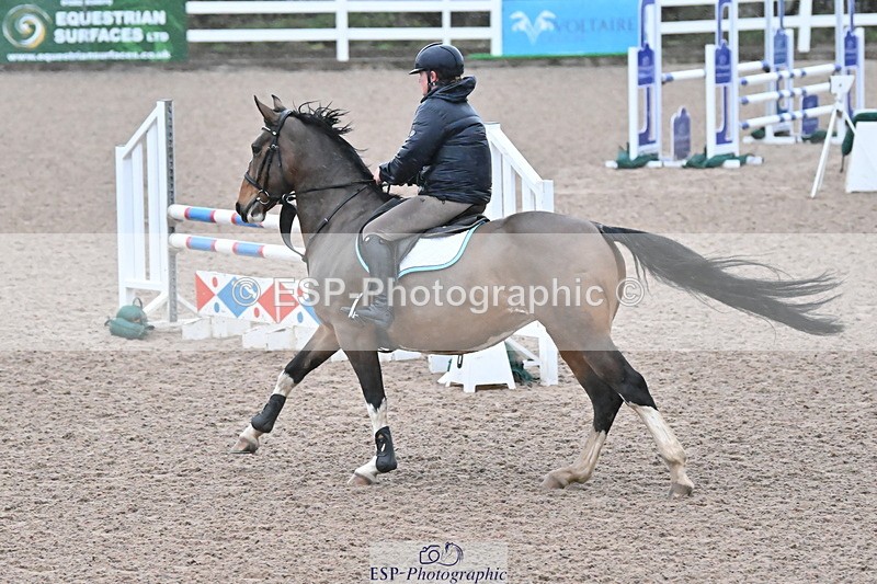 231210A-085850-02008 - Cls 15 British Novice