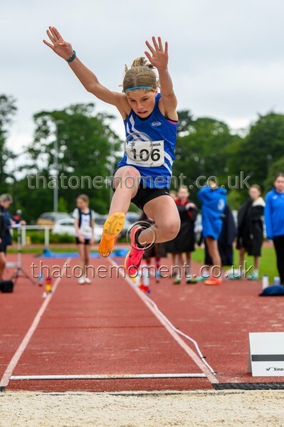 ComMast25-911580 - Field Female Set Two