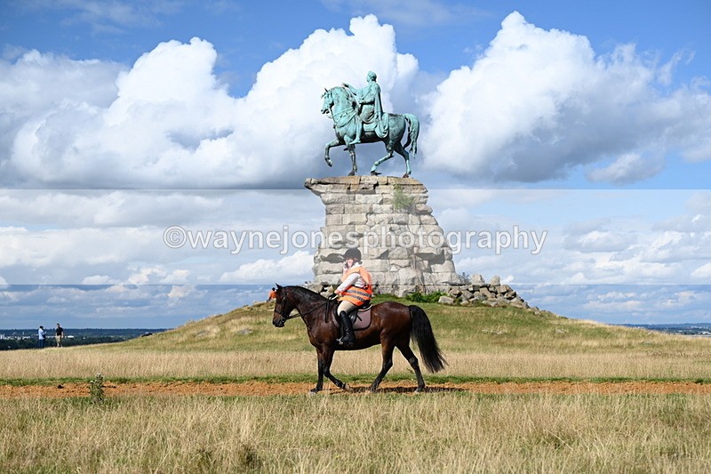 DSC_0277 - Time at Statue 15:58 to 16:05