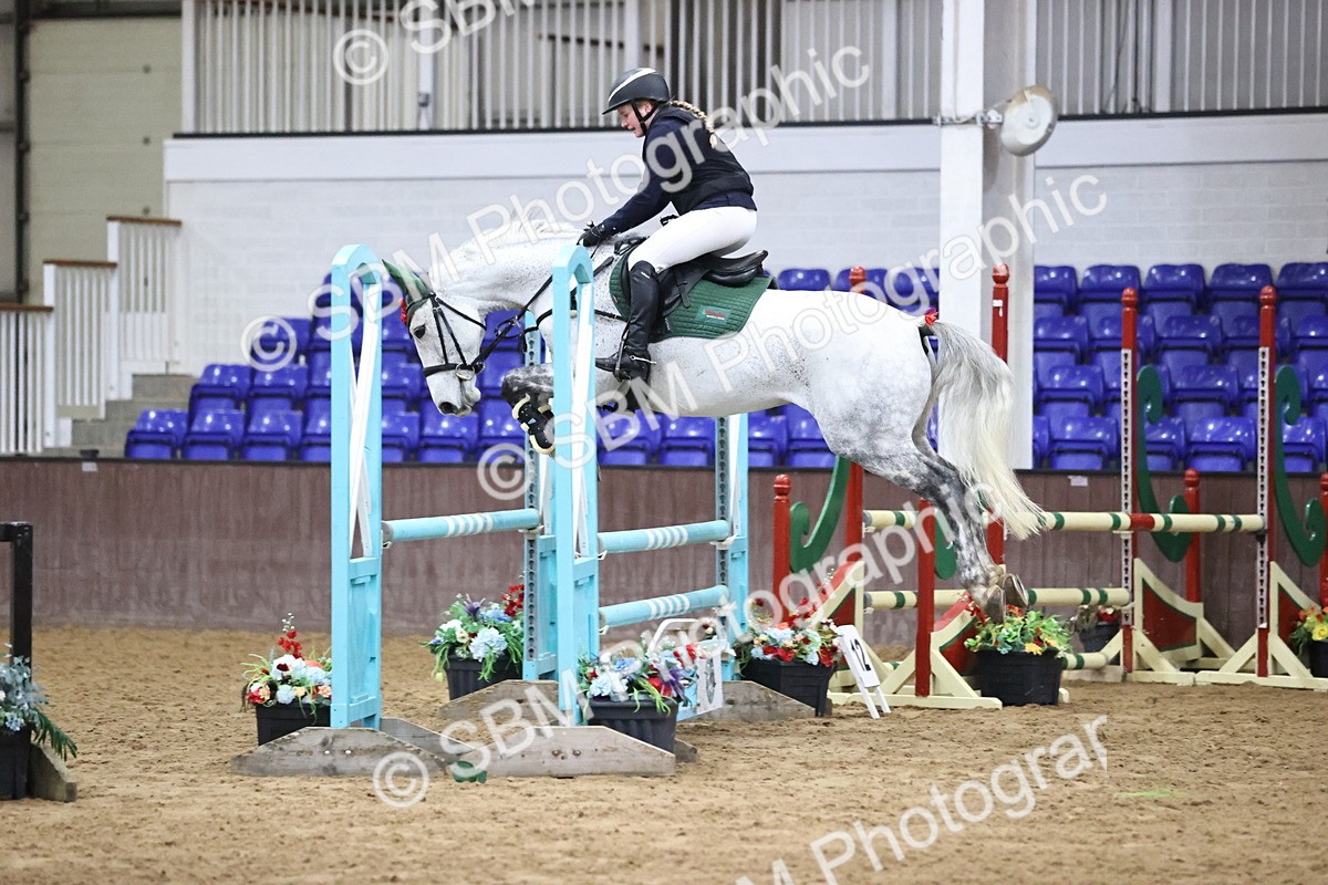 SBM_002755_Class 8 - Senior British Novice - 90cm Open - Victoria