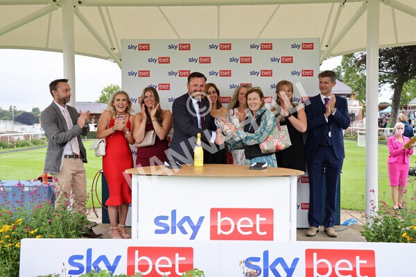 yr24072021r6-26 - Race 6 5.00pm Sky Bet Supporting New Beginnings