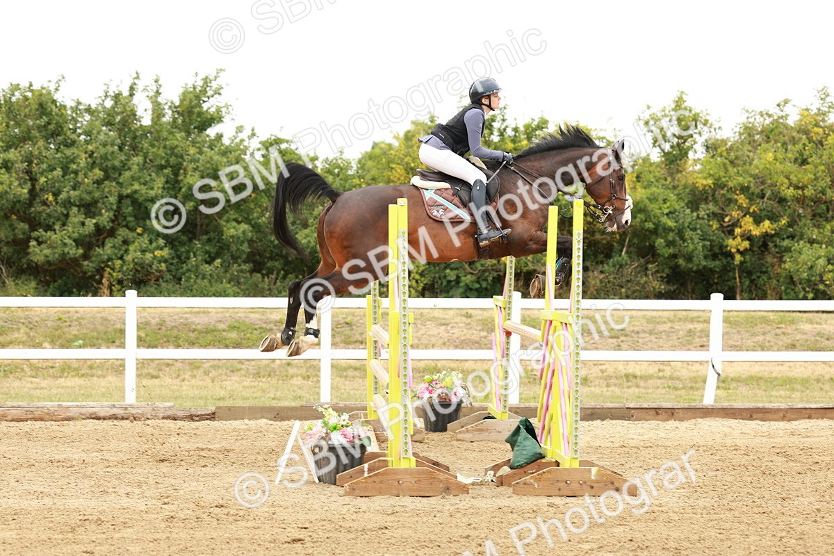 SBM_016683 - Class 20 - Senior Newcomers - 1.10m