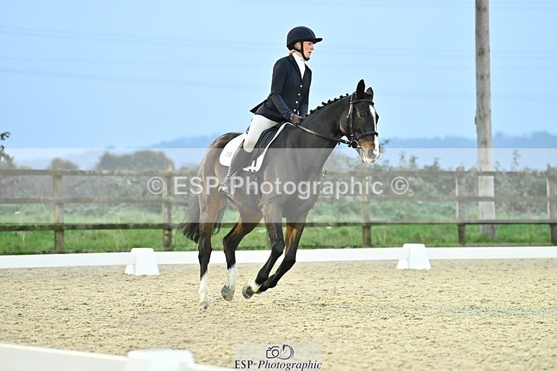 241103-163411-03374 - Novice 1 - 16.18 to 17.50