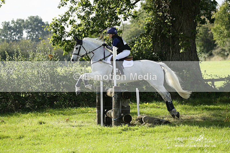  WWHT 171021 3328 - Intermediate (0.90m)  17/10/21