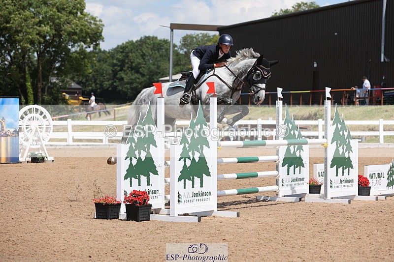 240718A-125436-05304 - Cls 9, 1 Star Bronze Tour 1.10m