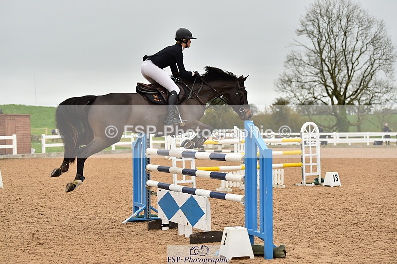 231122A-133902-00470 - Cls 5 Foxhunter & 1.20m Open