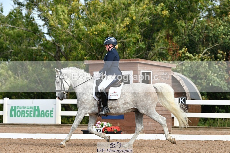 250906-091819-00303 - 091-Jenny.FolmanPluto.Barbana