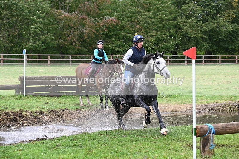 WJ6_5623 - Time at Photographer 12:31 to 12:40