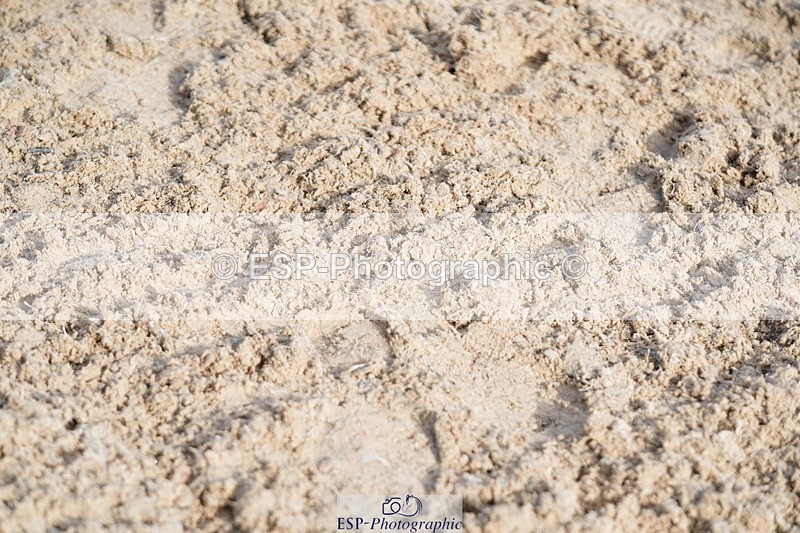 250613A-080124-00878 - Cls 8 85cm Schooling Round