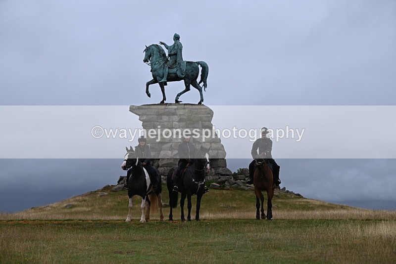 DSC_2701 - Time at Statue 12:34 to 12:56