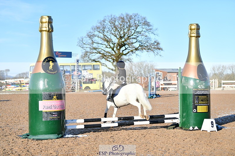 231202A-112338-00679 - Cls 01 40cm