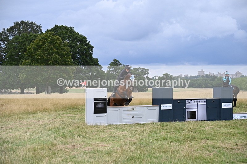 WJ6_3093 - Time at Jump 11:06 to 11:40