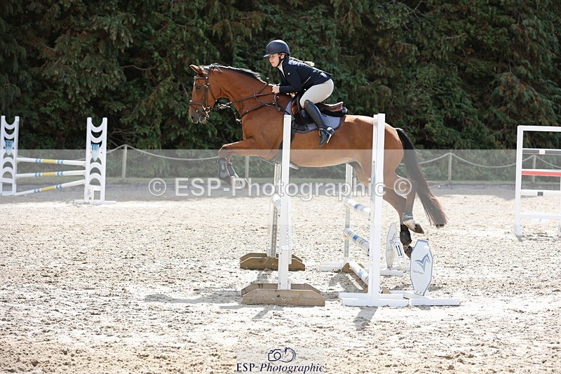 250829A-112438-01360 - Cls 7 British Novice and 90cm