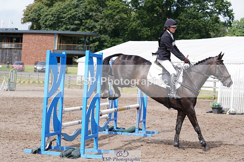 240824X-123722-24173 - 80cm Round 1 12.00 to 13.00