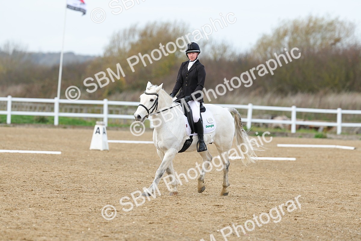 SBM_003808 - Class 7 - Novice 3