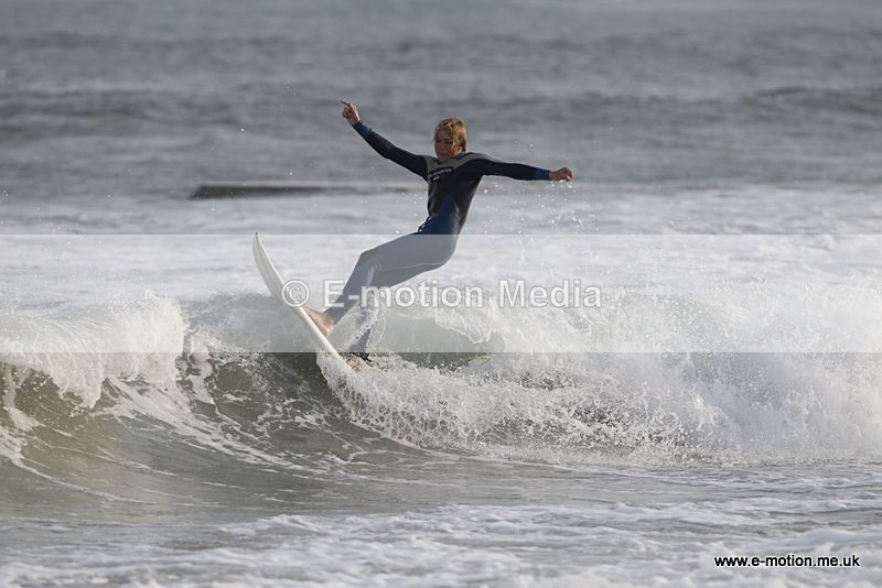 SU 091010 145 - Surf Oct 2010
