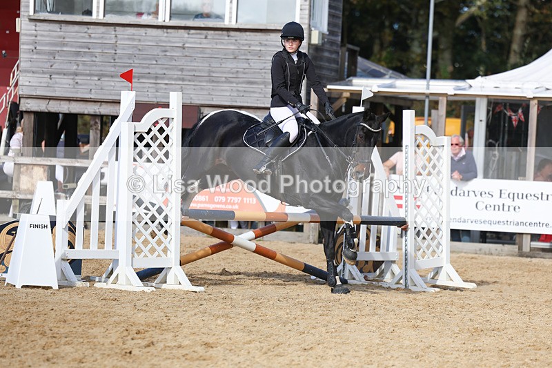 3E7A5084 - Class 9: 80cm Senior