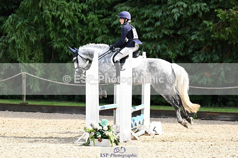 240824X-114942-25399 - 70cm Round 2 10.30 to 12.10