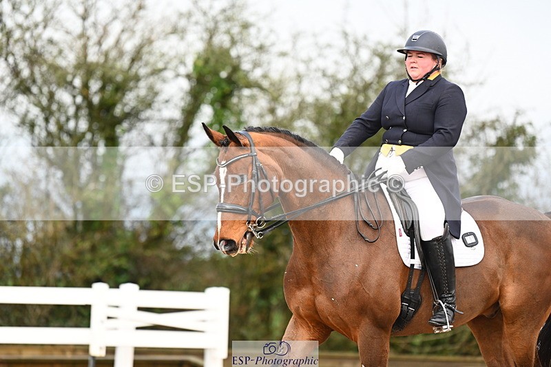 240218A-093951-05191 - 201-Emily.farleigh-Wake.up