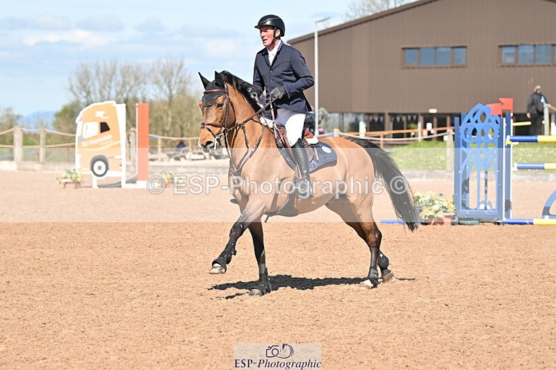 240418A-113209-02604 - Cls 5, 2 Star Medium Tour 1.35m