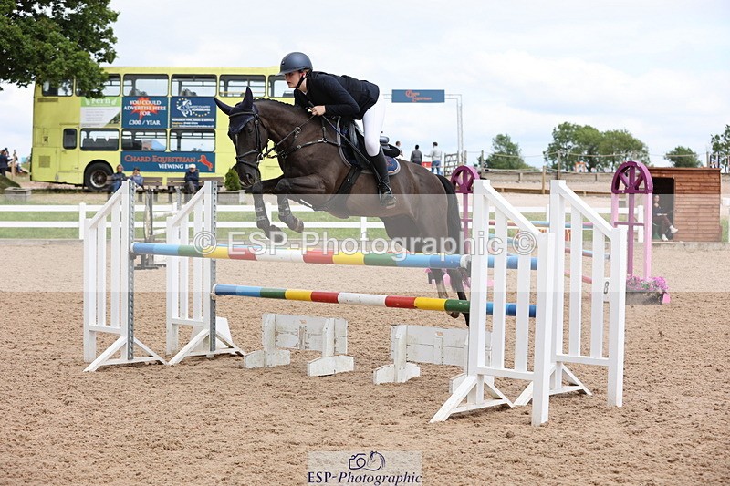 240630A-153910-14827 - Cls 33 Foxhunter and 1.10m Open