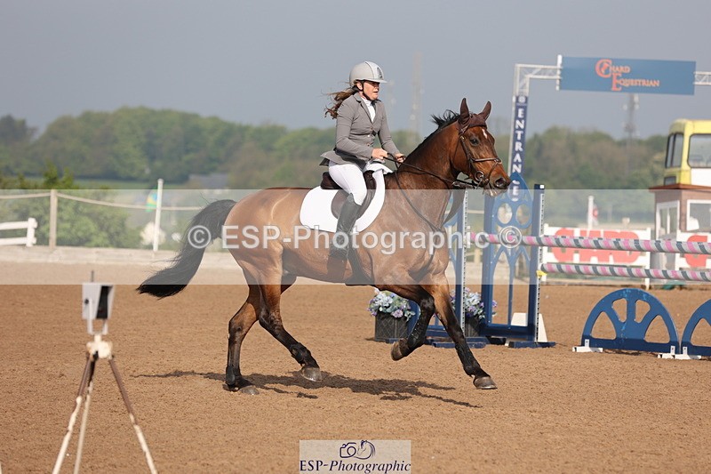 240511A-085202-10820 - Cls 32 Foxhunter