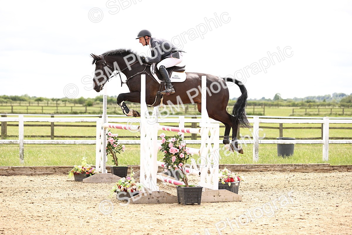 SBM_008110 - Class 21 - Senior Foxhunter - 1.20m