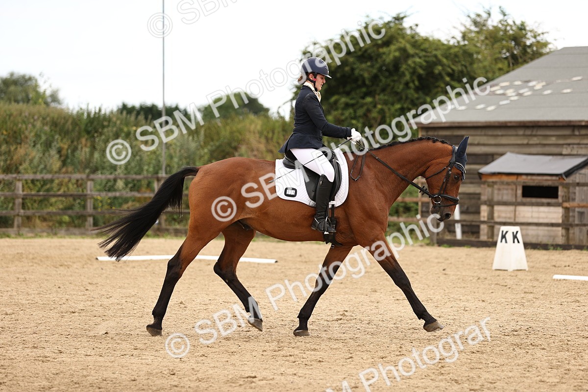SBM_000886 - Class 7 - Novice 37