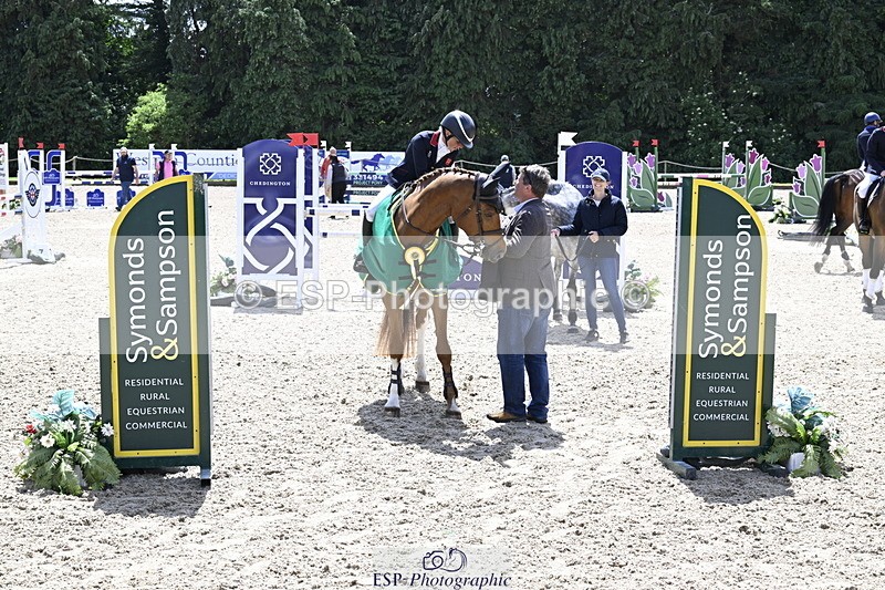 250525A-131753-17624 - Presentations Section B CCI 3 Star Long