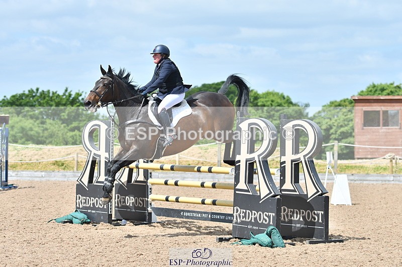 240609A-111951-04510 - Cls 17 Snr 1.05m Open